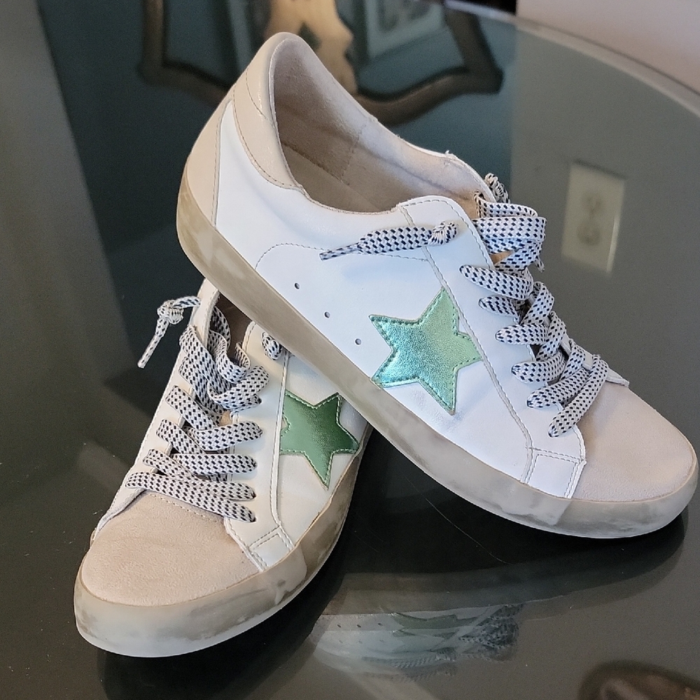 White Sneakers with Green Star Accent